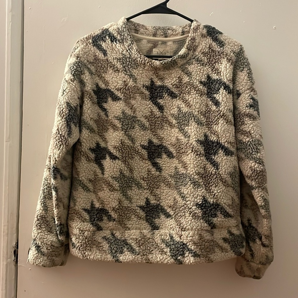 Pretty sweater
